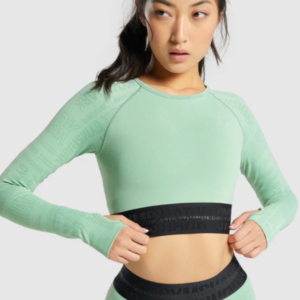 Gymshark top
